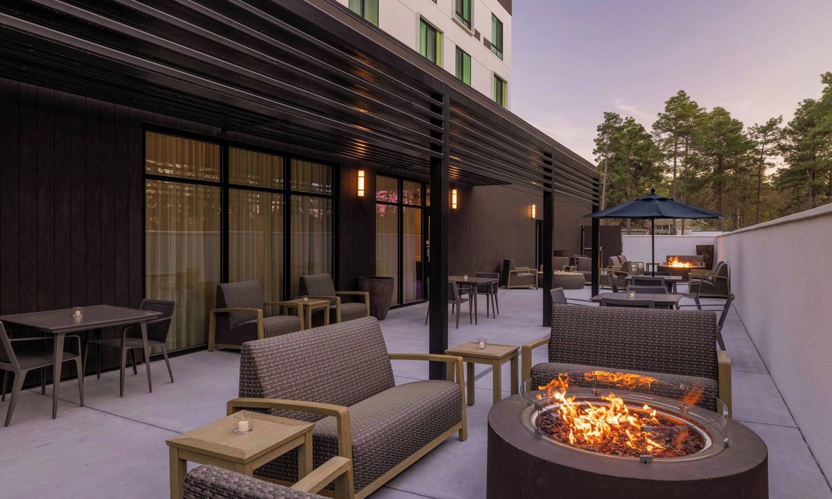 Southern Pines Hotel | Courtyard By Marriott Southern Pines Aberdeen