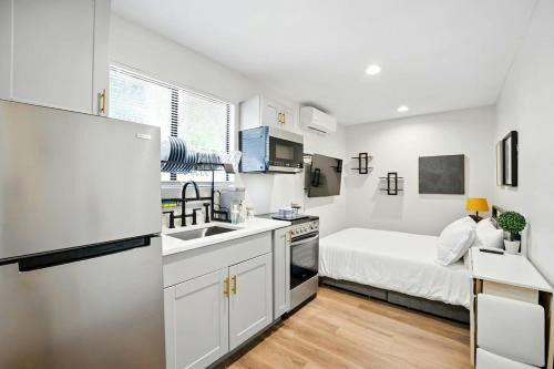 Murray Hill Apartment | Cozy 1BR Apartment Walking To Downtown Murray Hill