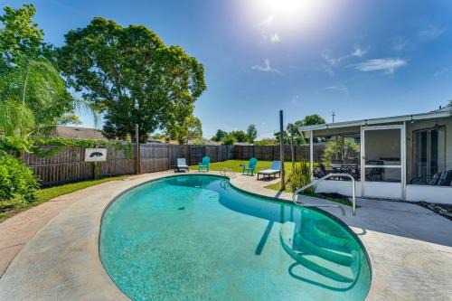 Kingswood House | Cozy Home Near Ocean + Daytona Int'l Speedway