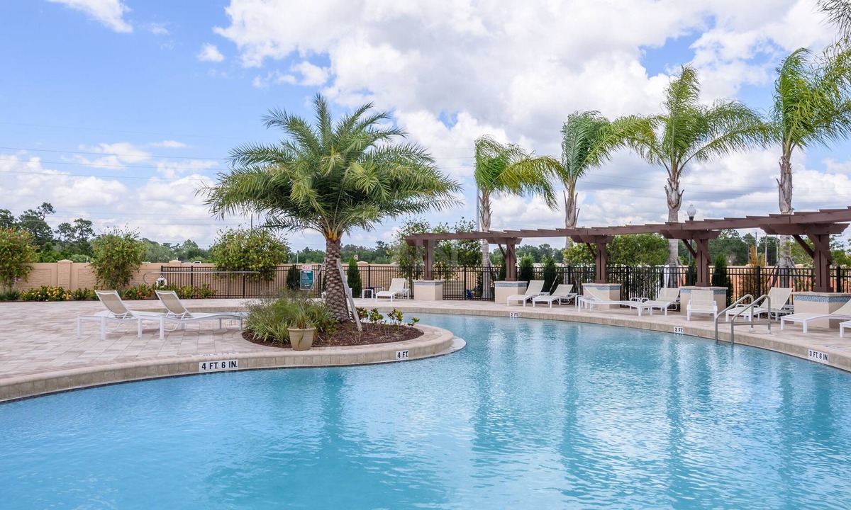 West Kissimmee House | Cozy & Spacious 3BR Townhome, 15 Min to Disney, Resort Access