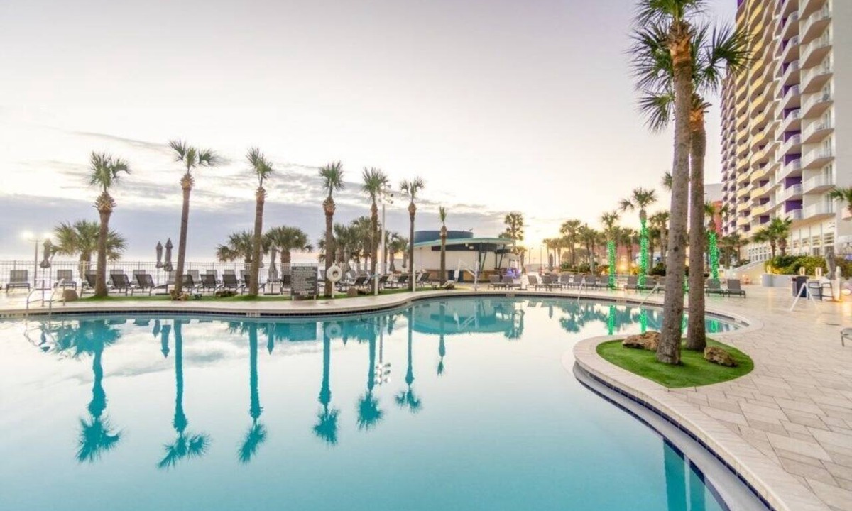 Daytona Beach Condo | Daytona Beach | Beach & Pool Access | Coastal Relaxation Stay