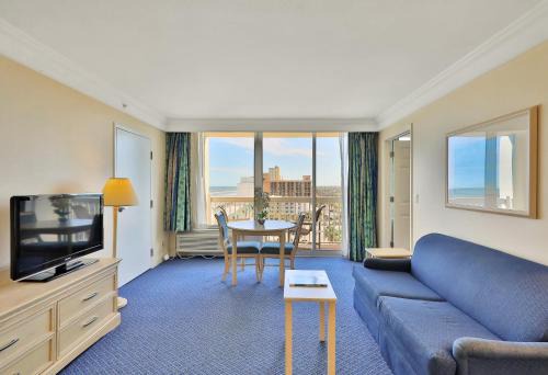 Ortona Park House | Daytona Beach Resort 807