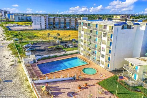 Lenox Park House | Daytona Ocean Jewels- Beach Jewel 104