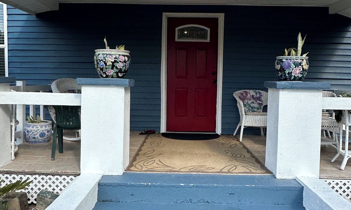 Tampa House | Delightful 2-bedroom house with AC in sunny Tampa