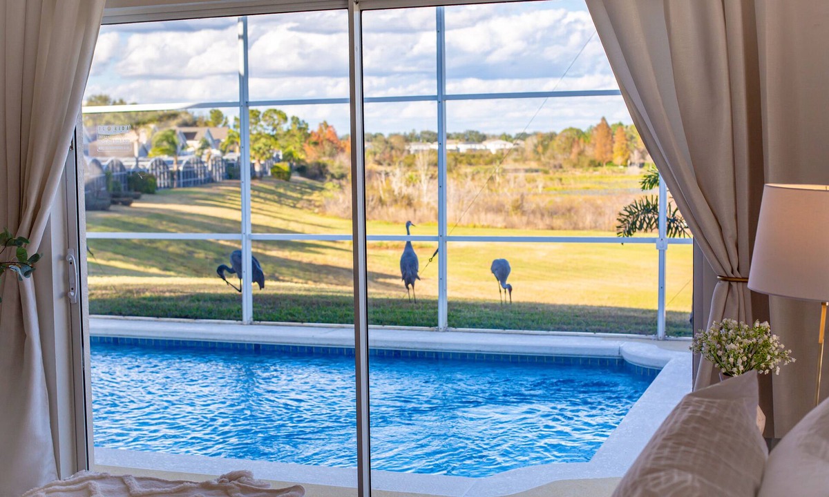 West Haven House | Delightful Pool Retreat close to Disney - 2 Kings.