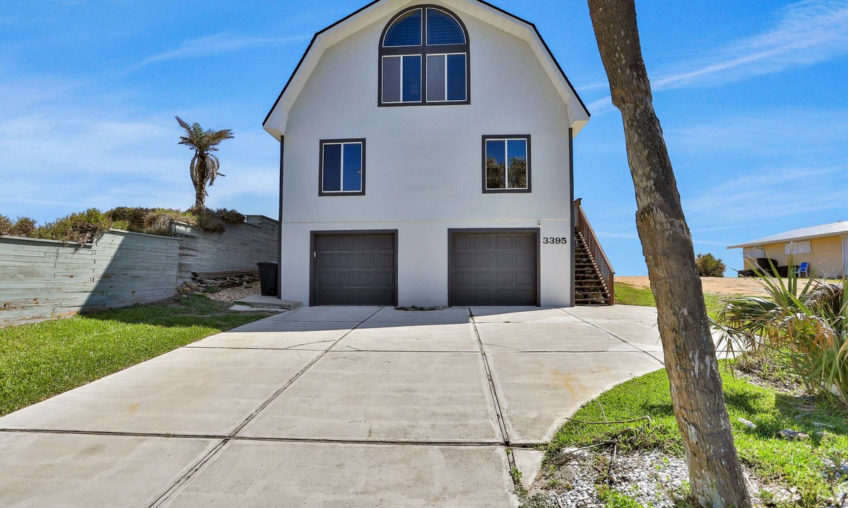 Painters Hill House | Dog-friendly beachfront home with beach access, decks, grill, fireplace, W/D, AC