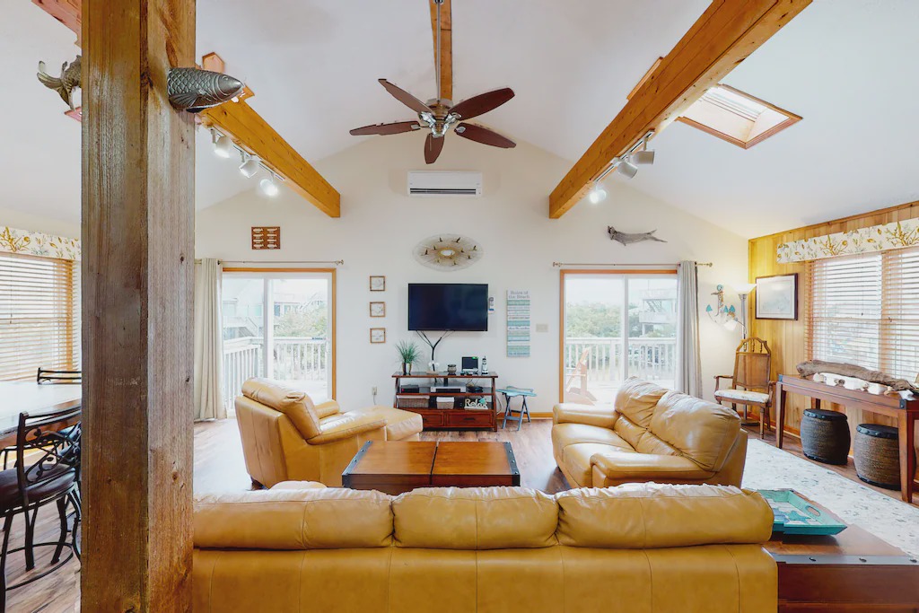 Avon House | Dog-Friendly Waterfront Home w/Free WiFi, Private Hot Tub, W/D, & Shared Pool