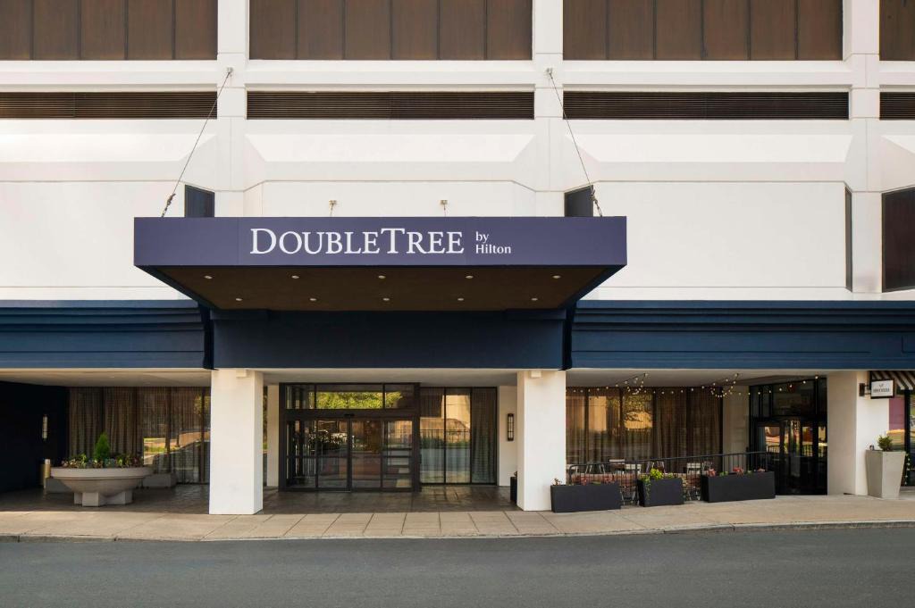 Downtown Hartford Hotel | DoubleTree by Hilton Hartford Downtown