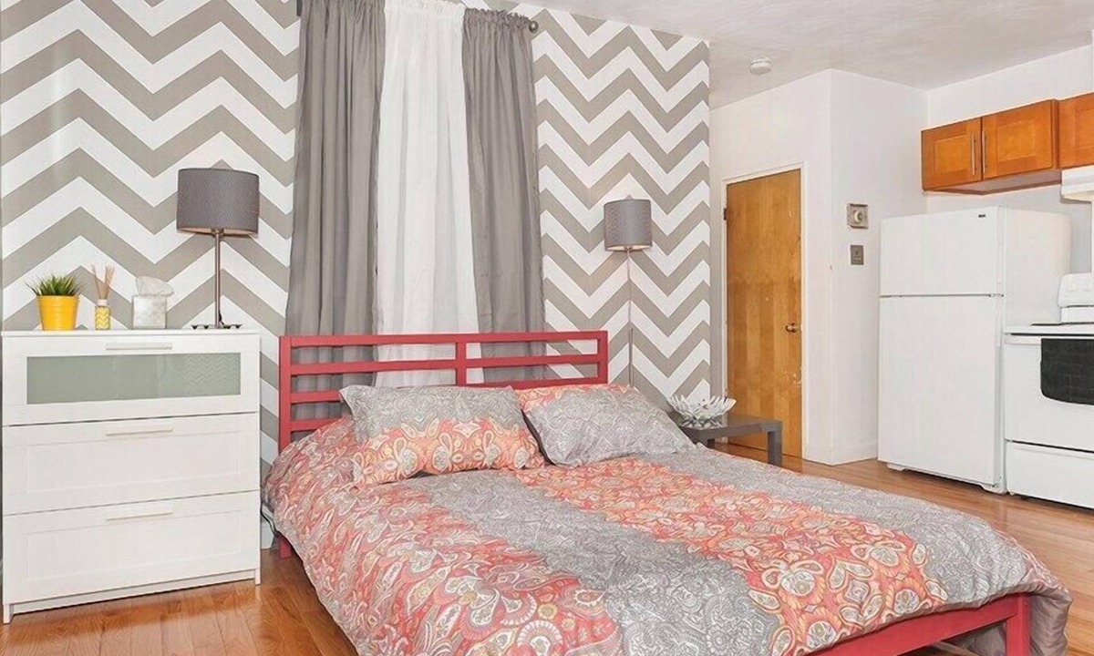 Bay Village Apartment | Downtown Studio Apt, Perfect for Medical Workers