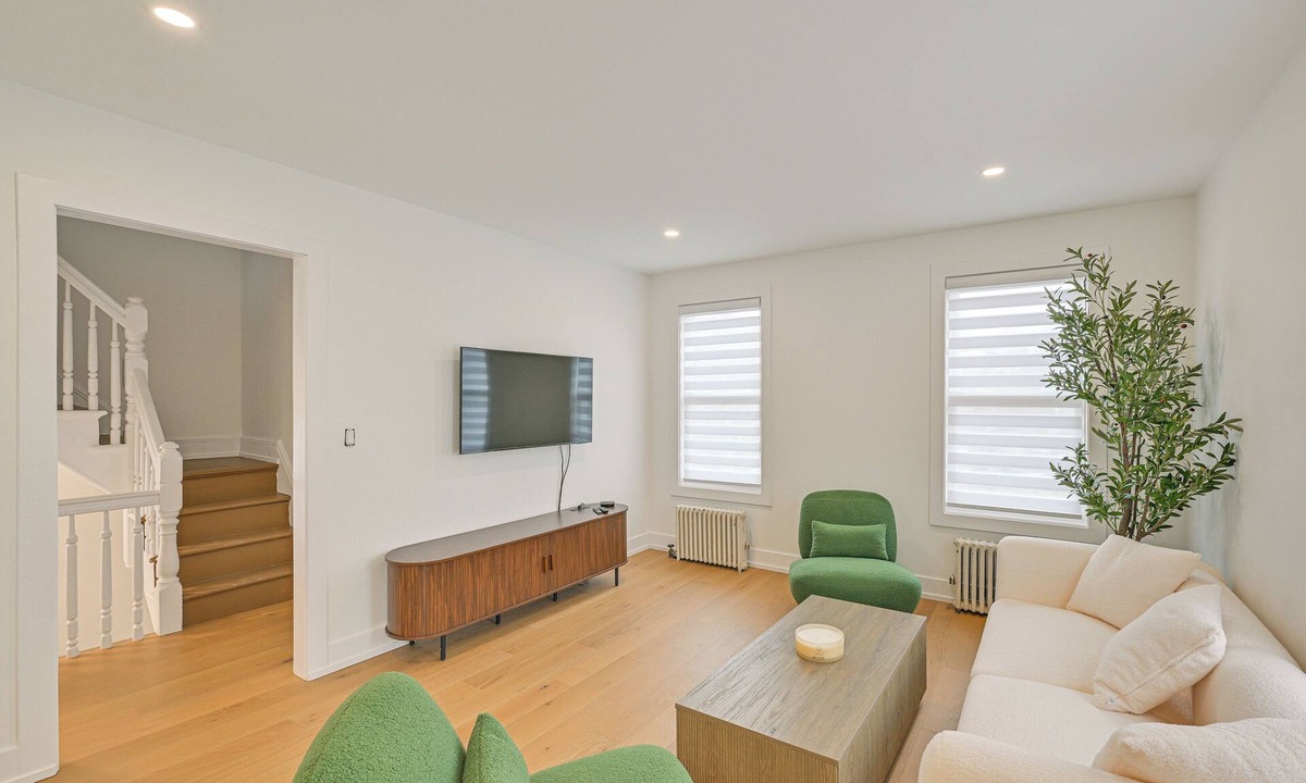 Southeast Yonkers Apartment | Easy NYC Access! Yonkers Apt 1/2 Mi to Metro-North