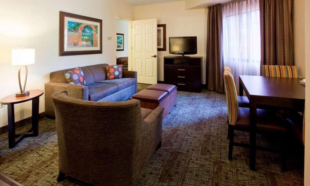 Alpharetta Apartment | Everything You Need For The Perfect Vacation! Free Breakfast, Pets Allowed!