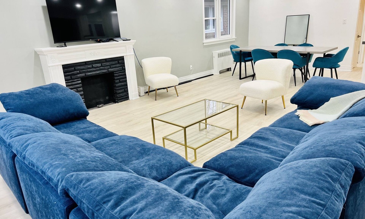 Midtown Toronto House | Executive home in Toronto Yorkville/Casaloma