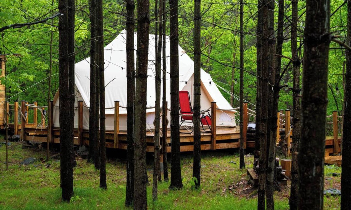 Frontenac Cabin | Experience Glamorous Camping in the Woods at Hillcrest