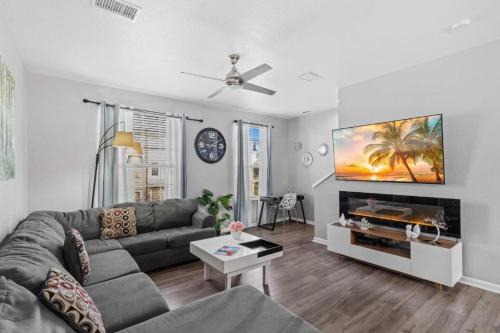 Florida Central Atlantic Coast Villa | Family-Friendly at Vista Cay-Top notch- 5015#44