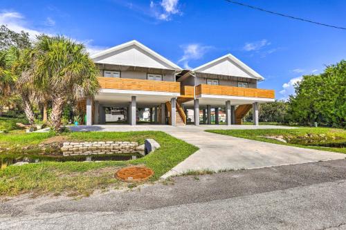 Port Tampa City House | Family-Friendly Tampa Home < 3 Mi to Ocean!