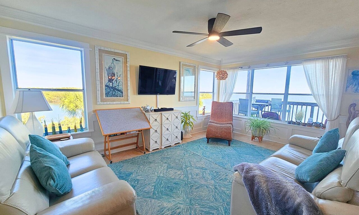 Cedar Key Condo | Fenimore Mill 6C - Open Gulf View, Pet Friendly!