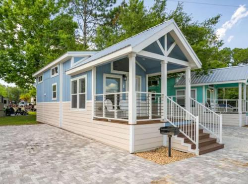 Northside House | Flamingo Lake