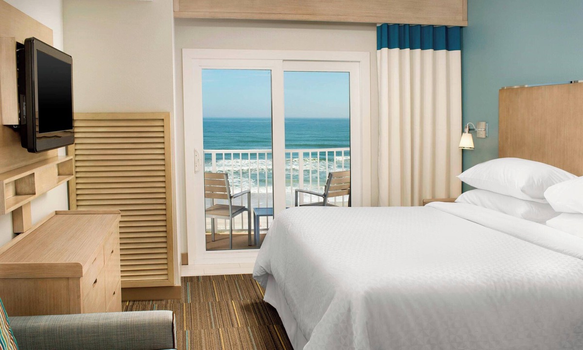 Jacksonville Beach Hotel | Four Points by Sheraton Jacksonville Beachfront
