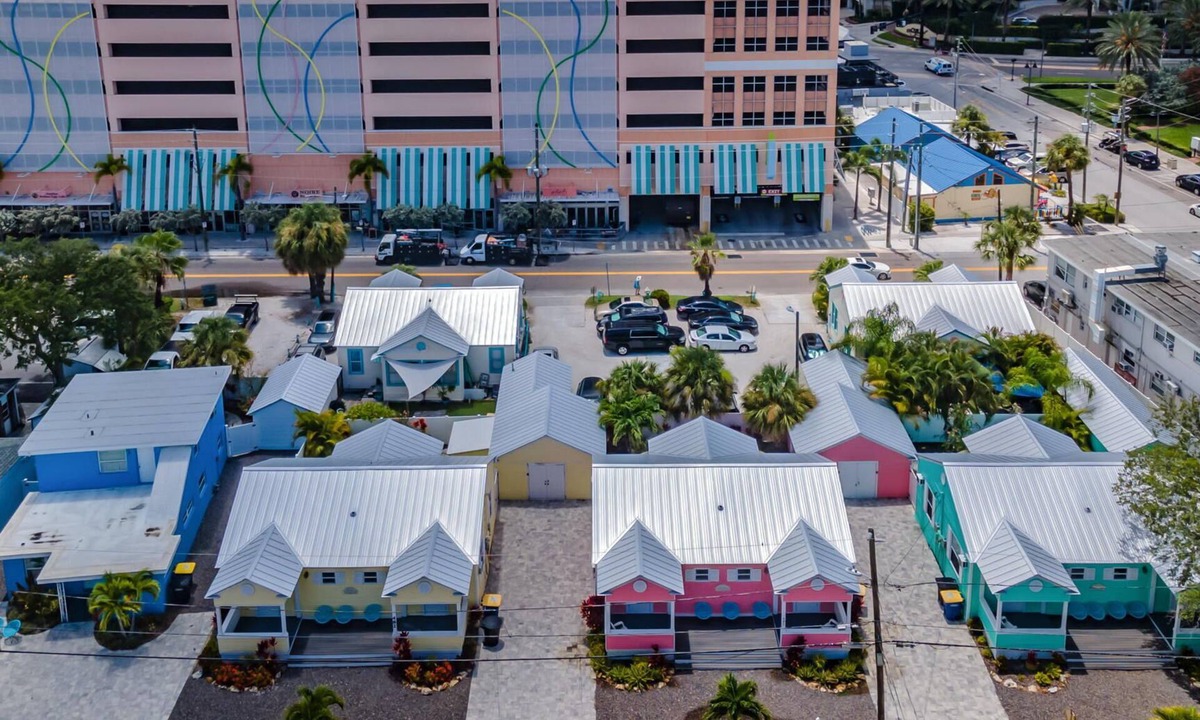 Clearwater Beach Cabin | Frenchy's Cottage 480 in Clearwater Beach