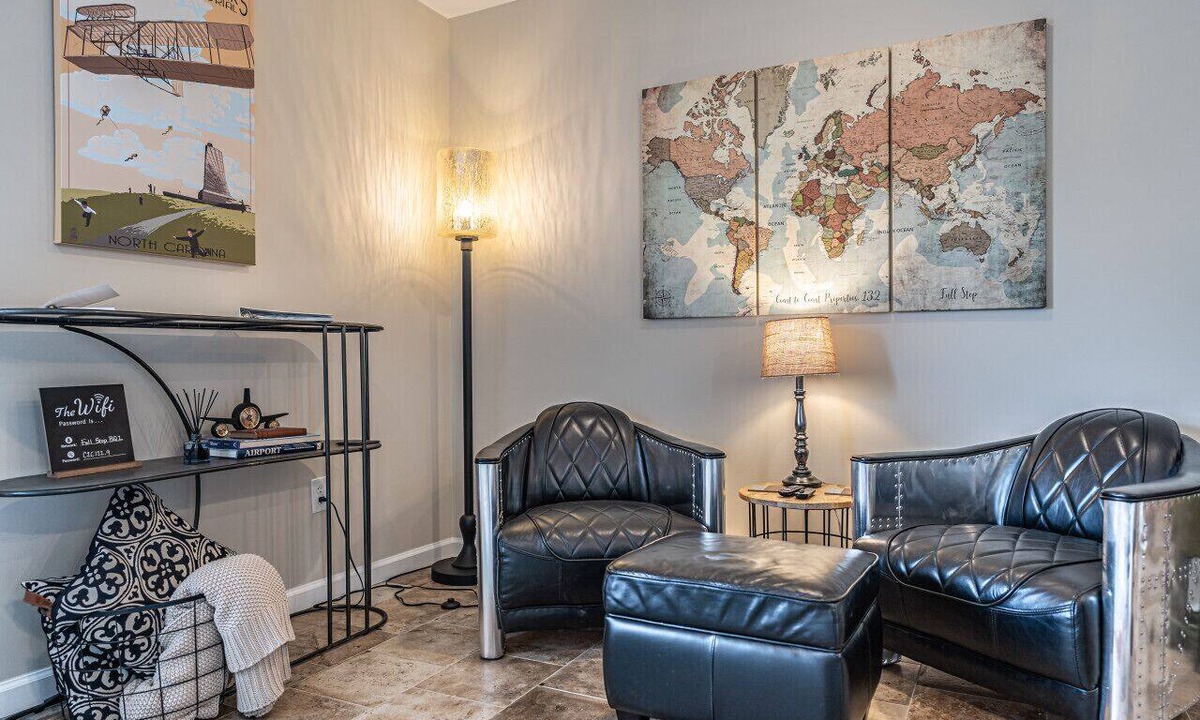 Carthage Apartment | ✈️ Full Stop Landing | Aviation Retreat Near Pinehurst
