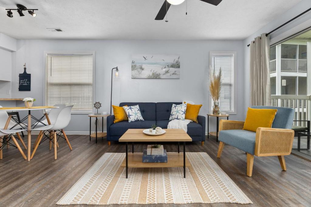 Carolina Forest House | Fully equipped 2BR 2BA with King Bed in heart of MB