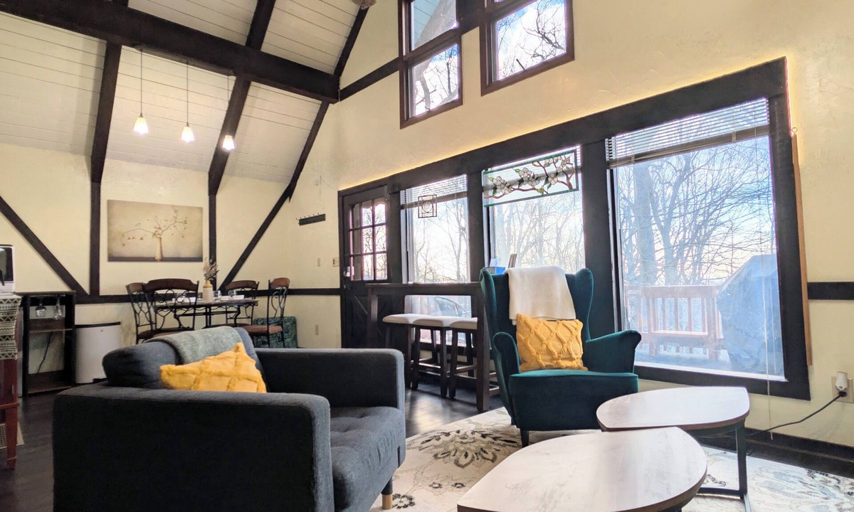 Beech Mountain Ski Chalet | Fun, spacious mountain chalet with theater, game room, fire pit, & views!