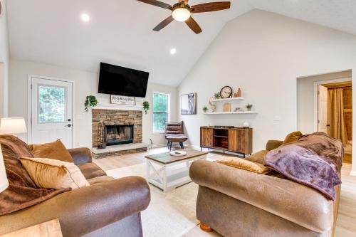 Dacula House | Game Room & Peaceful Deck: Dacula Family Home