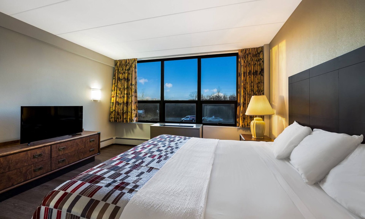 Merrick Hotel | Gateway Inn
