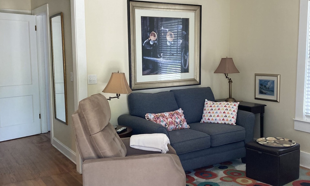 Dunedin Apartment | Great location, downtown Dunedin.
