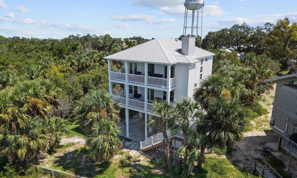 Cedar Key House | Gulf Landing- Amazing Water View with Boat Parking