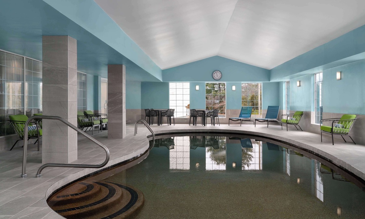 Sturbridge Hotel | Hampton Inn Sturbridge