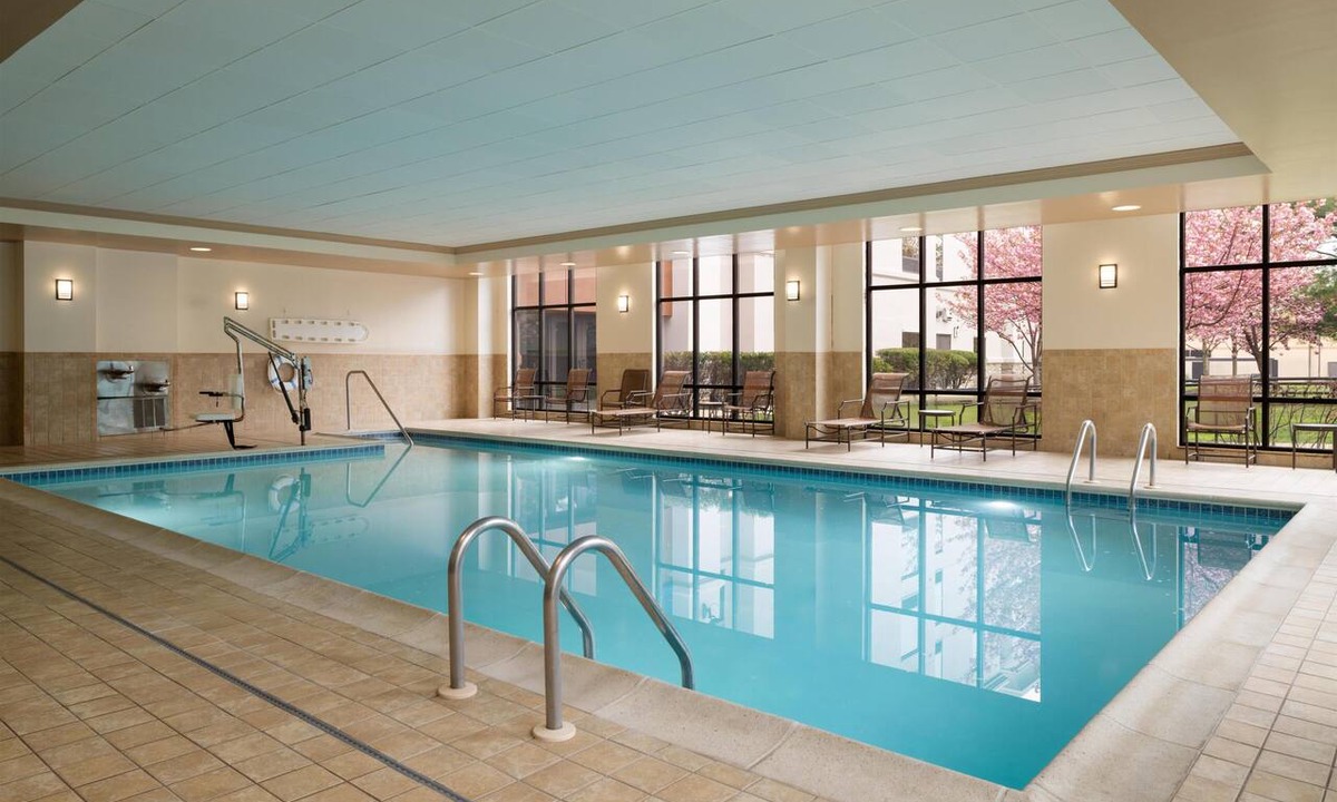 Concordville Hotel | Hampton Inn & Suites Chadds Ford