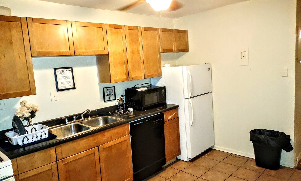 Midtown-Edmondson Hostel | HarlemHouse