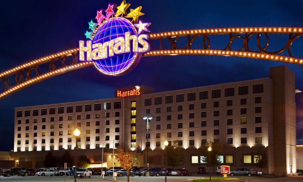 Metropolis Hotel | Harrah's Metropolis Hotel & Casino - A Caesars Rewards Destination