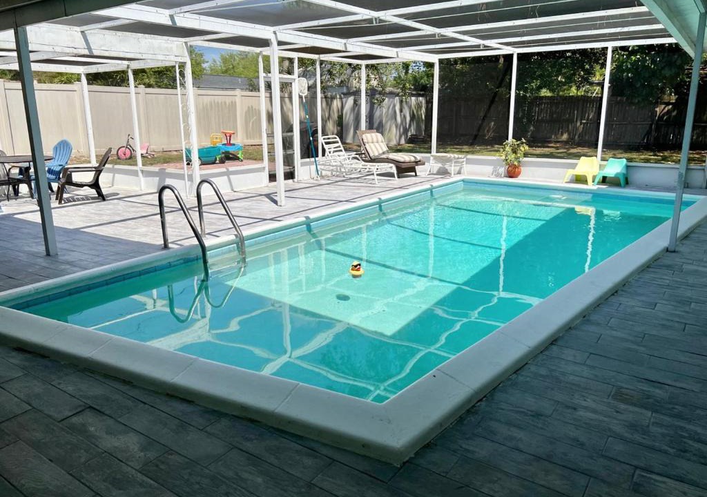 Clearwater House | Heated Pool Home near Clearwater Beach