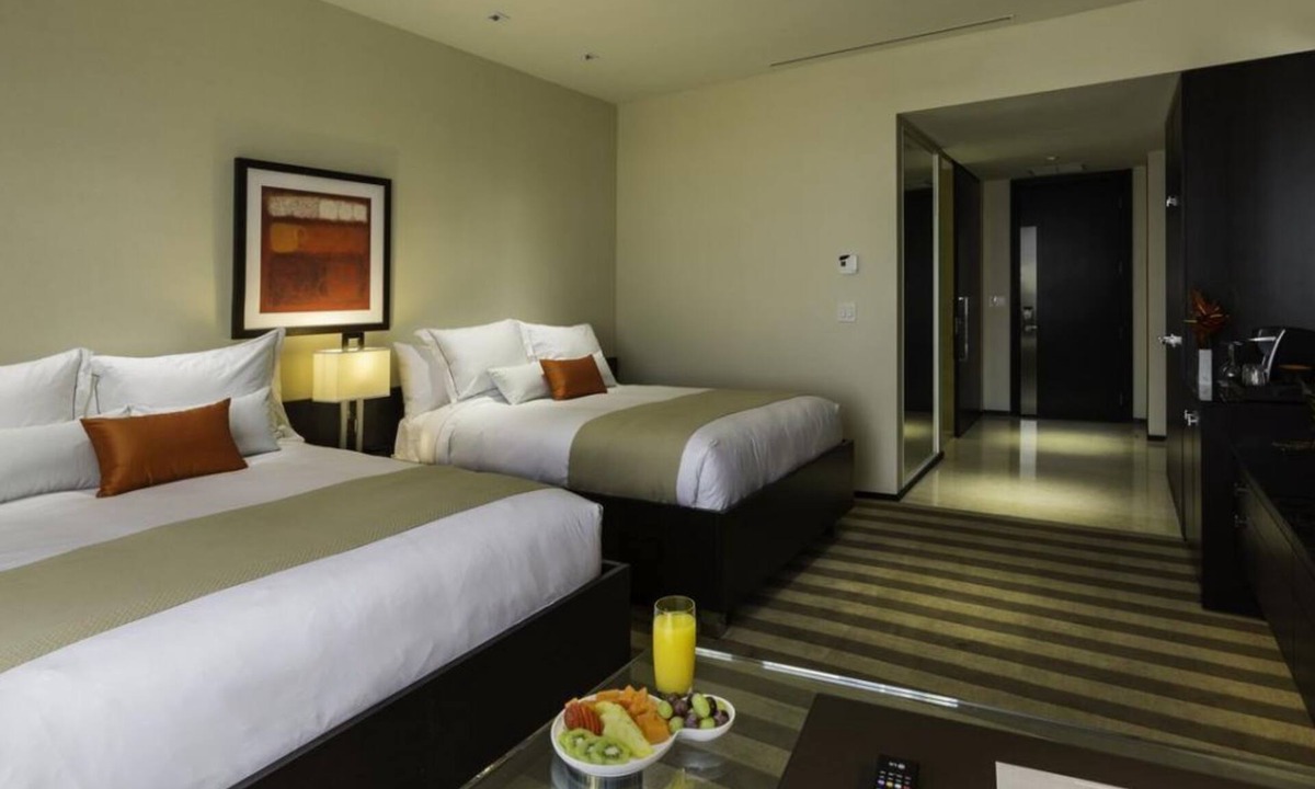 Seybold Hotel | Heavenly Comfortable beds & Pillows! Spacious Room w/Outdoor Pool and Shuttle