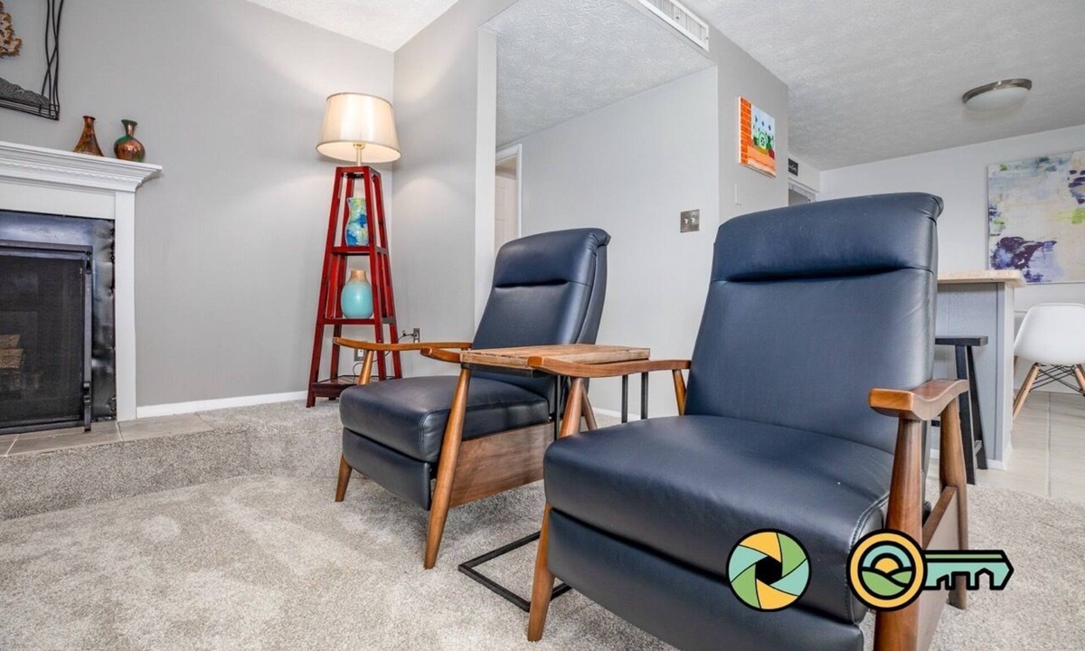 Basye Condo | Hilltop Haven - classy comfy mountain condo!