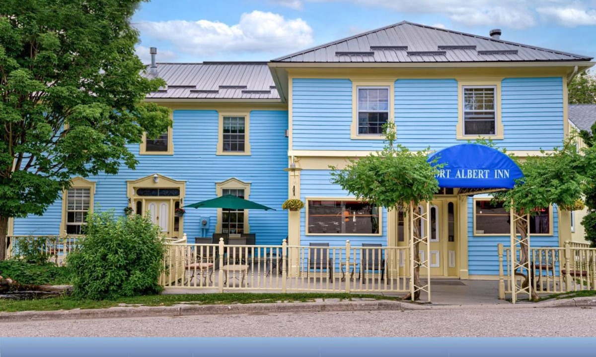 Port Albert House | Historic Inn Vacation Rental