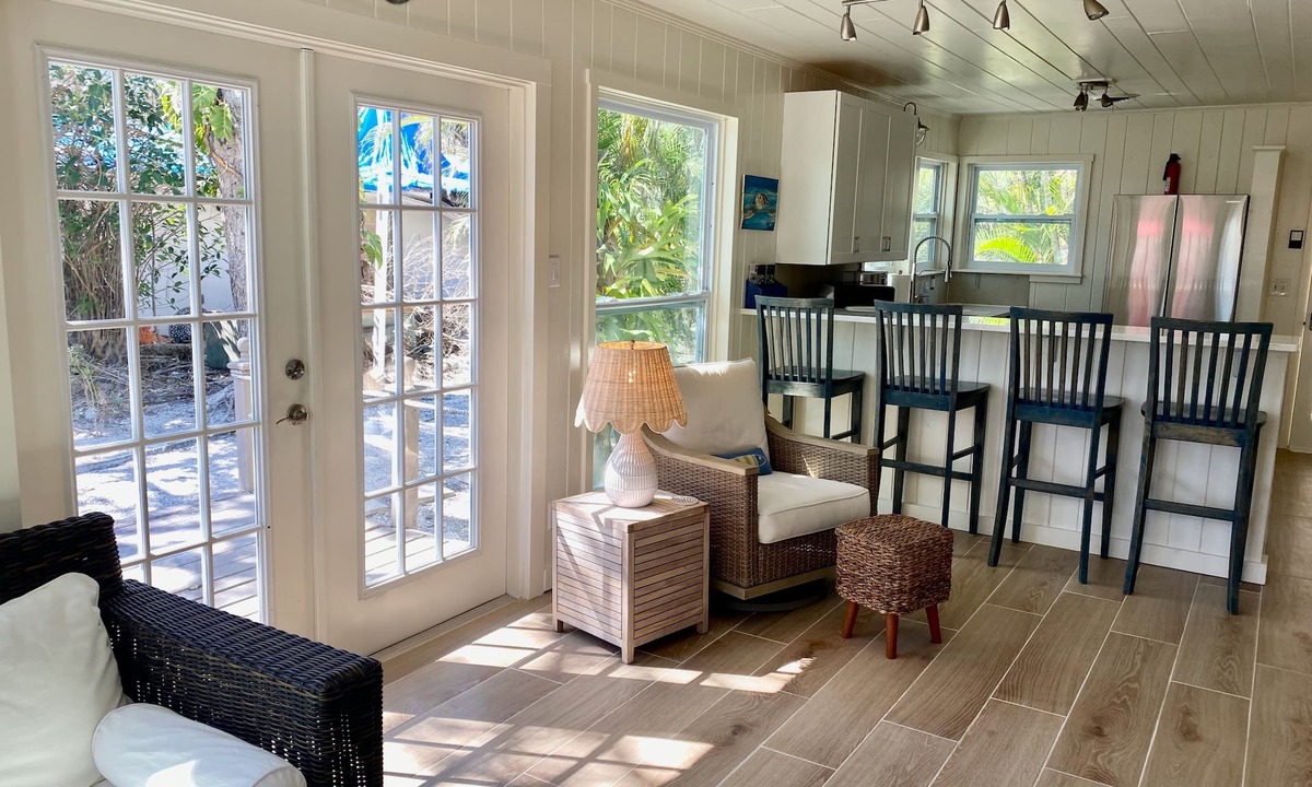 Longbeach Village Cottage | Historic Longbeach Village Cottage - Private Home