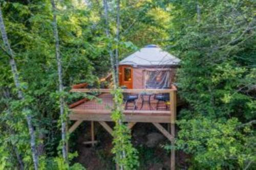 Cullowhee Other | Holly Hideaway