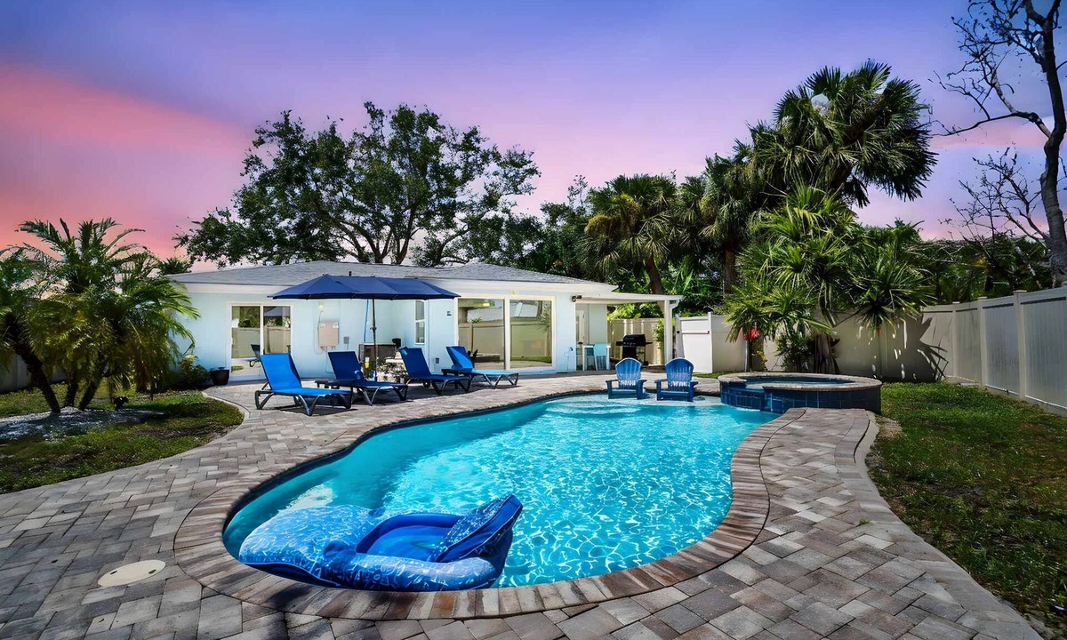Indian Rocks Beach House | Home with Pool & Hot Tub Close to Beach
