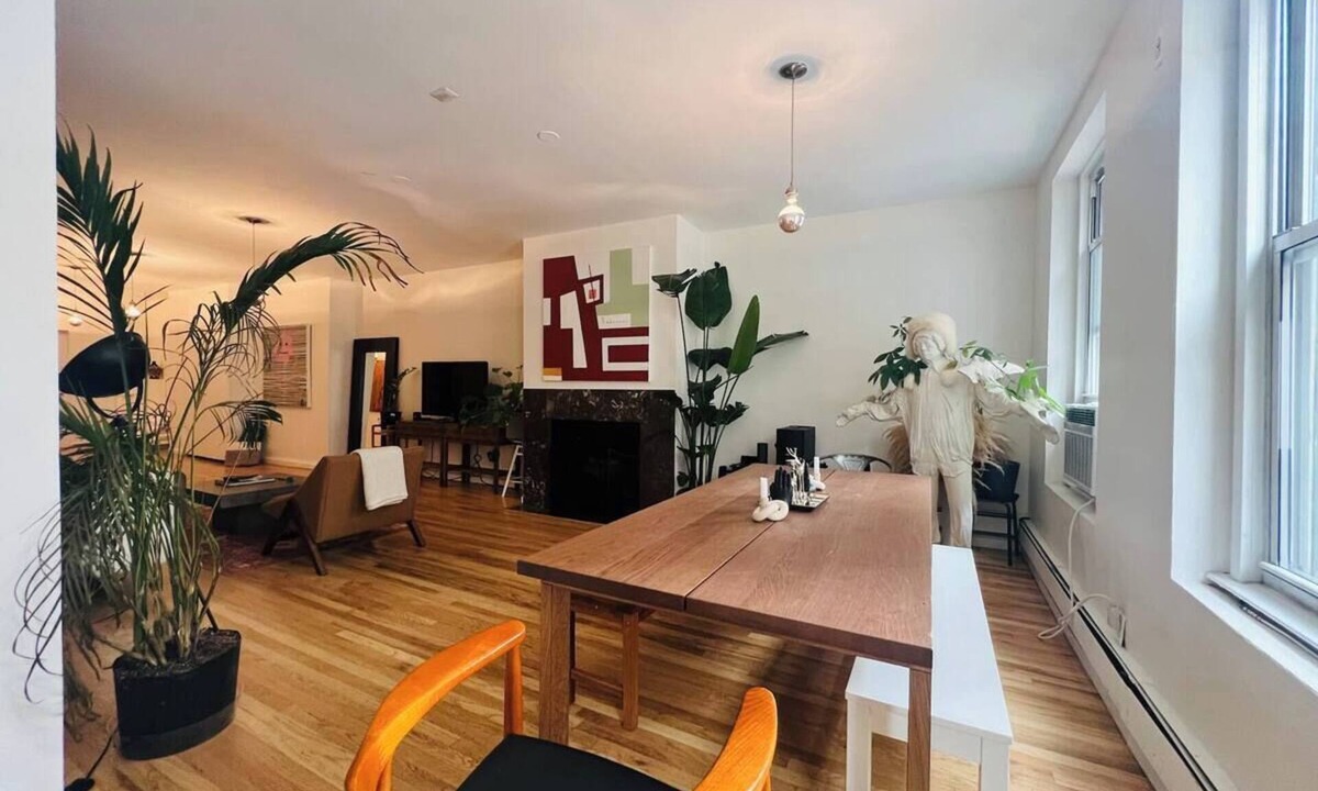 Tribeca Apartment | Huge cozy artist loft at PRIME Soho