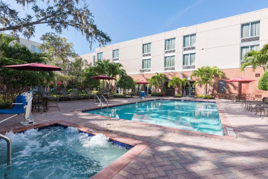 Bayou Oaks Hotel | Hyatt Place Sarasota/Bradenton