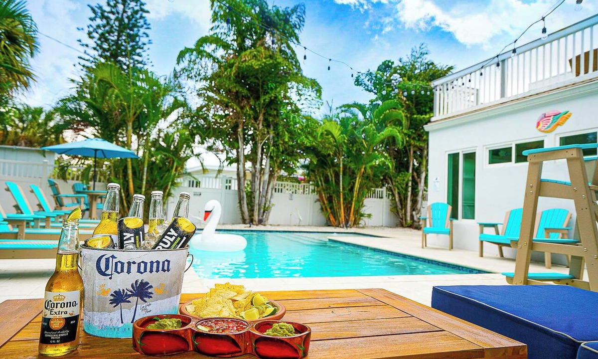 Indian Rocks Beach House | IRB Vice, golf cart, rooftop deck & heated pool