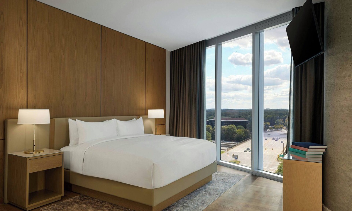 Reston Hotel | JW Marriott Reston Station