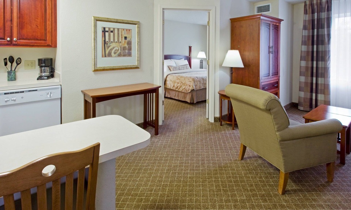 Cranbury Apartment | King Suite. Delicious Free Breakfast. Only 20 Min to Princeton.