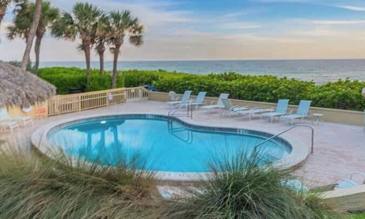 Belleair Beach Condo | La Concha 1 - Beachfront Vacation Rental with Pool