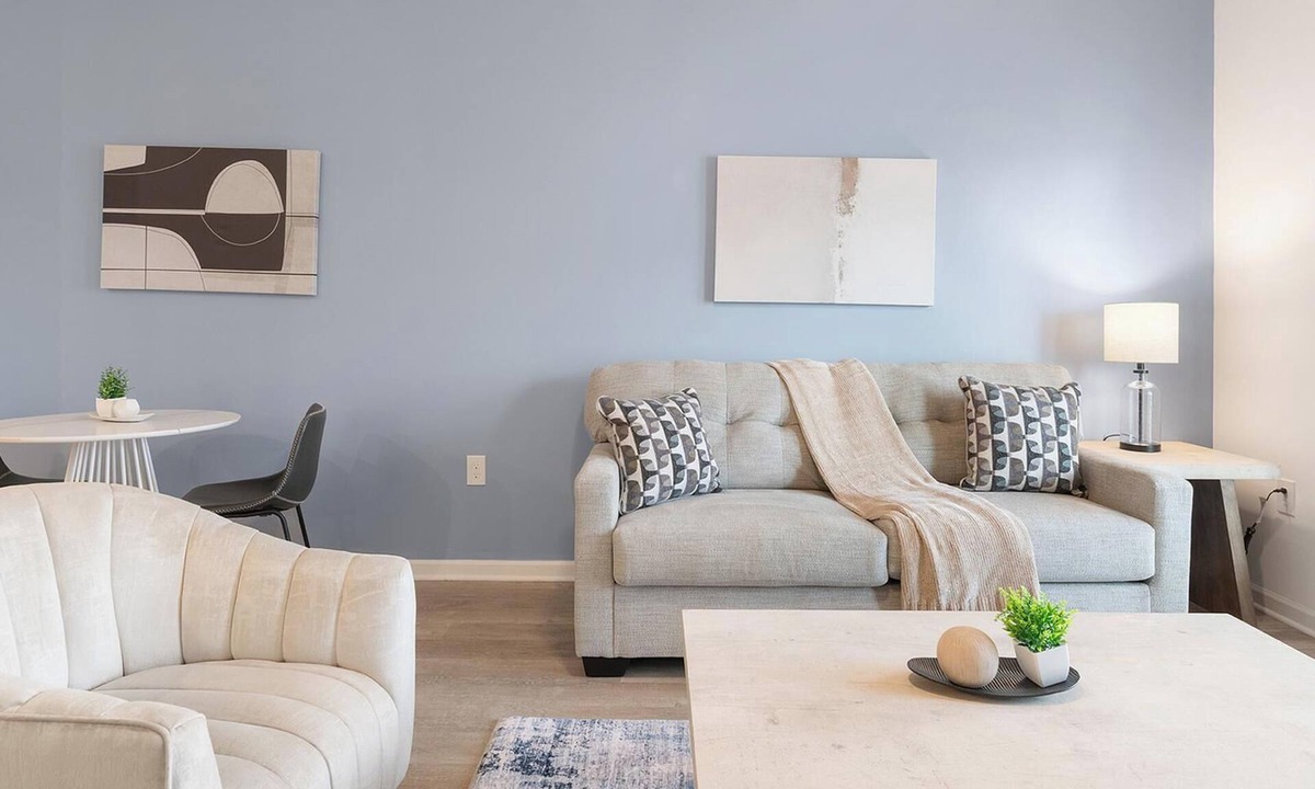 Kissimmee Apartment | Landing | Amazing 1BD, Clubhouse, Gym