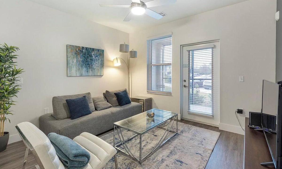 Port Tampa City Apartment | Landing | Amazing 1BD, Clubhouse, Pool
