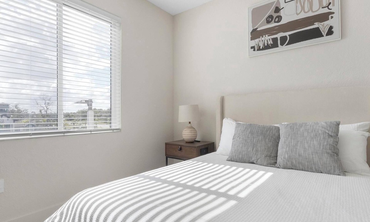 Palmetto Apartment | Landing | Amazing 2BD, Yoga Studio, Gym